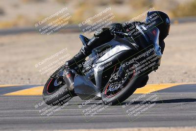 media/Dec-10-2023-SoCal Trackdays (Sun) [[0ce70f5433]]/Turn 4 (1145am)/